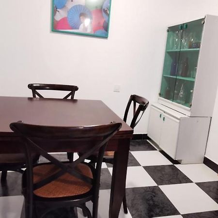 A Cinco Minutos De Todo Apartment Овиедо Екстериор снимка