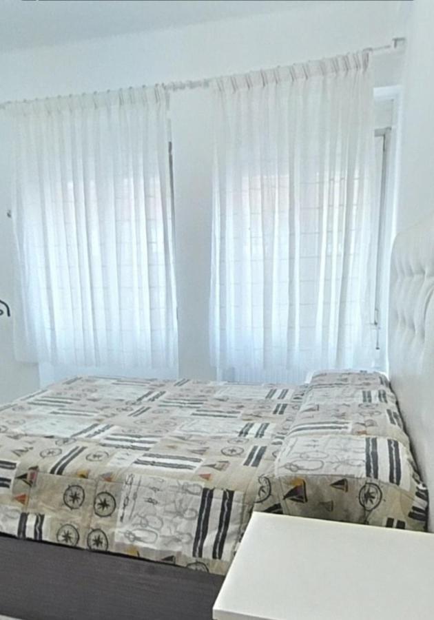 A Cinco Minutos De Todo Apartment Овиедо Екстериор снимка