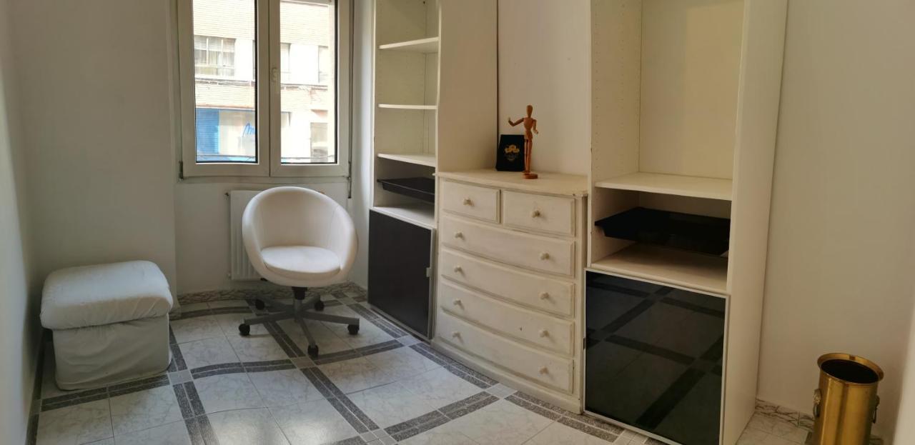 A Cinco Minutos De Todo Apartment Овиедо Екстериор снимка
