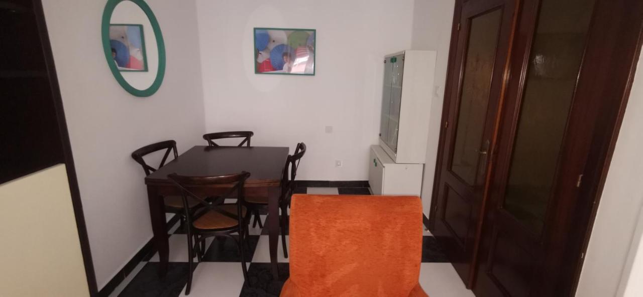 A Cinco Minutos De Todo Apartment Овиедо Екстериор снимка